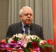 杜晖贤,联合国全球契约办公室高级顾问。